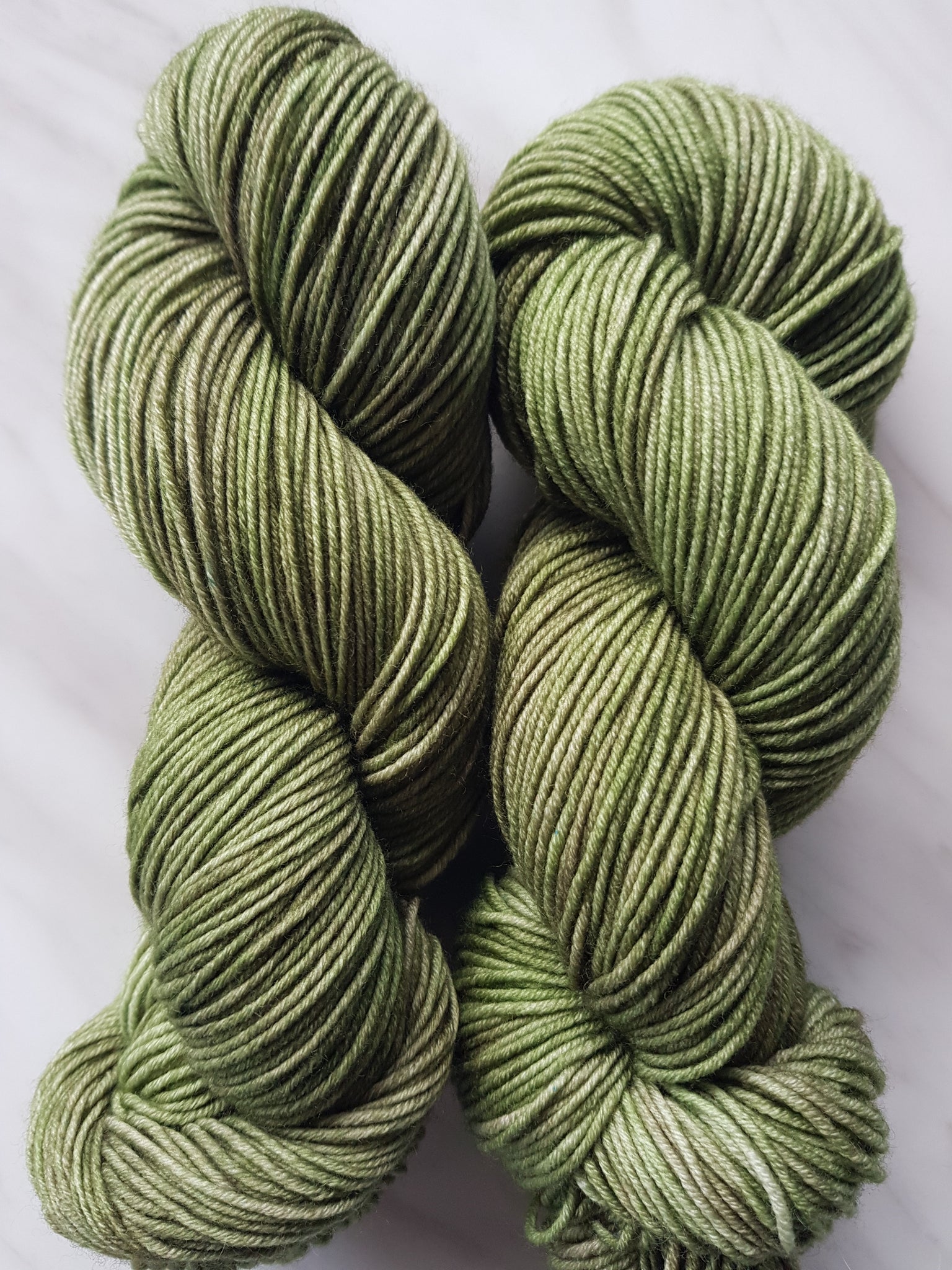 Mossy  - DK 8ply merino